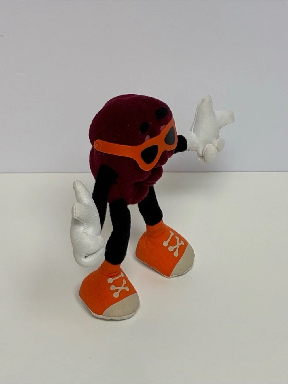 Hardee's Vintage Plush California Raisins 6